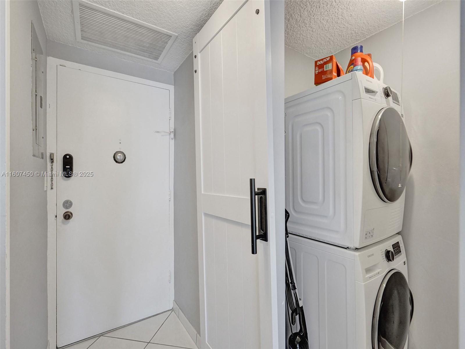 3725 S OCEAN DR #1506, Hollywood FL 33019