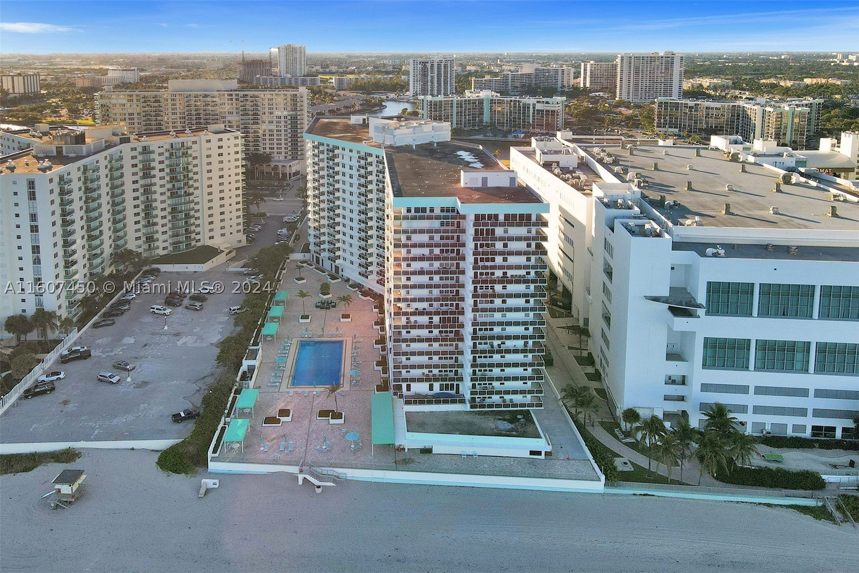 3725 S OCEAN DR #1506, Hollywood FL 33019
