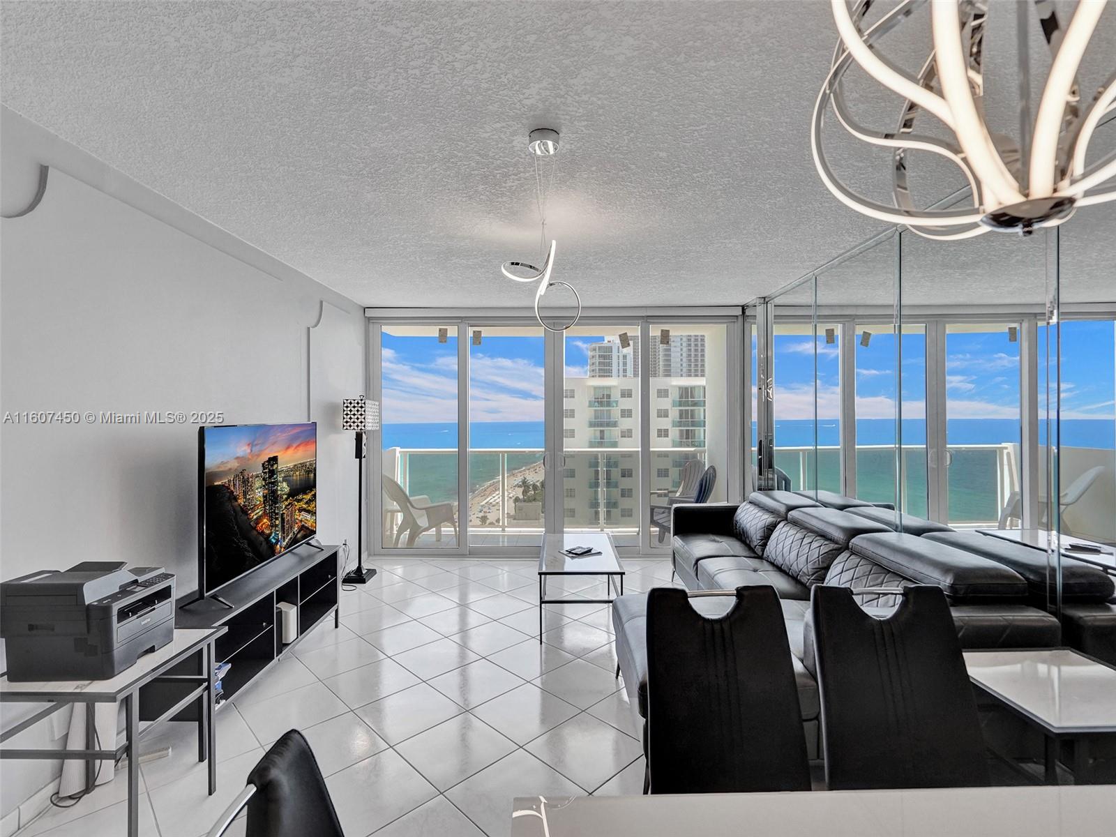 3725 S OCEAN DR #1506, Hollywood FL 33019