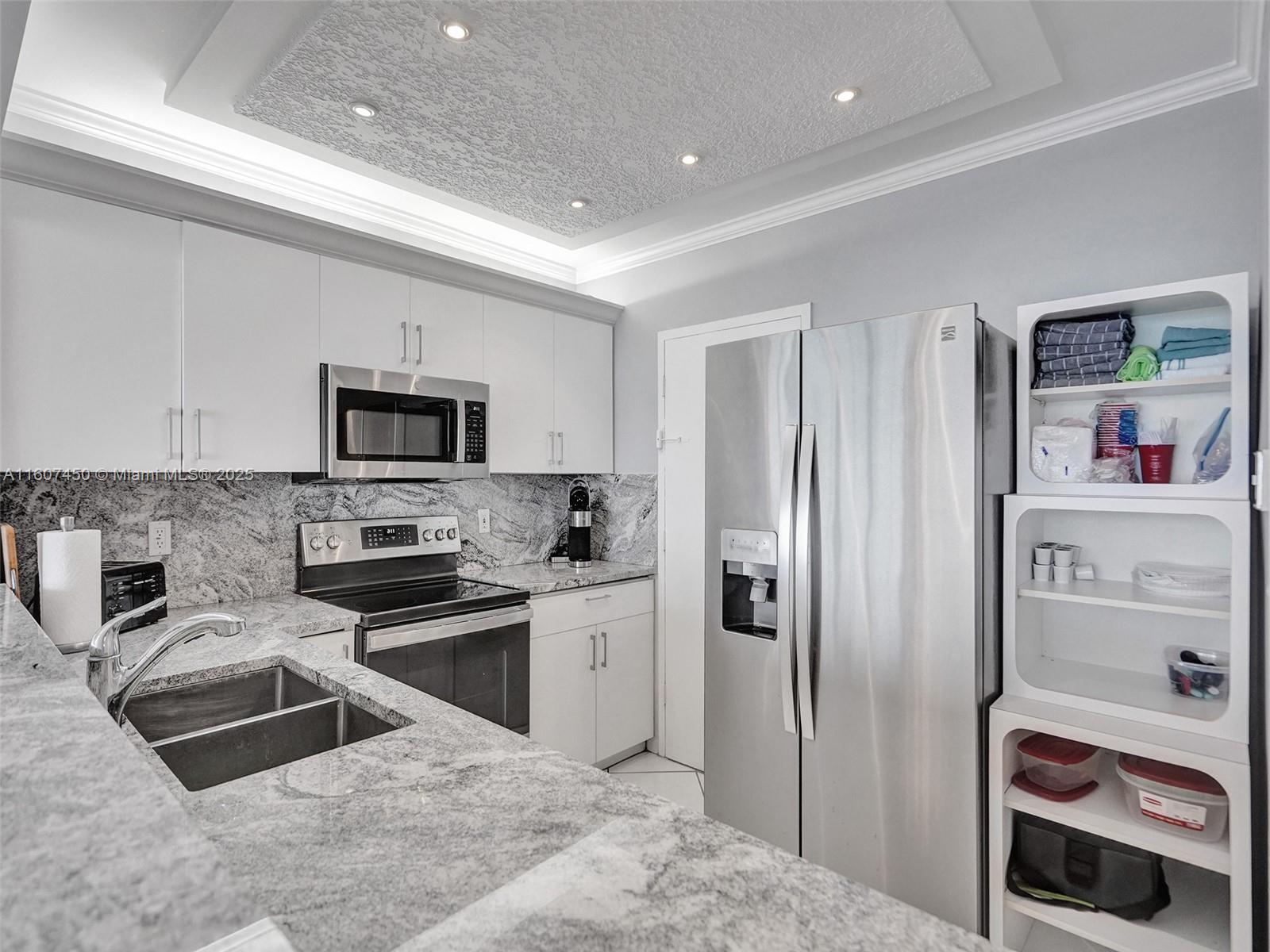 3725 S OCEAN DR #1506, Hollywood FL 33019