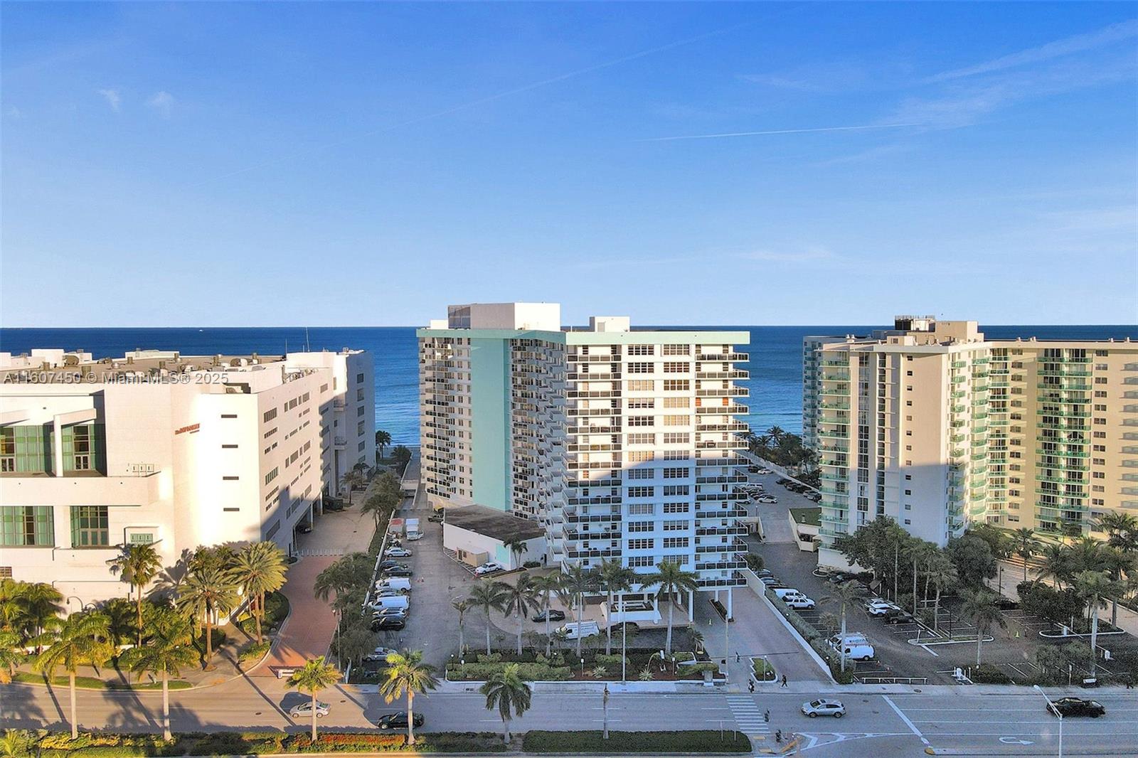 3725 S OCEAN DR #1506, Hollywood FL 33019