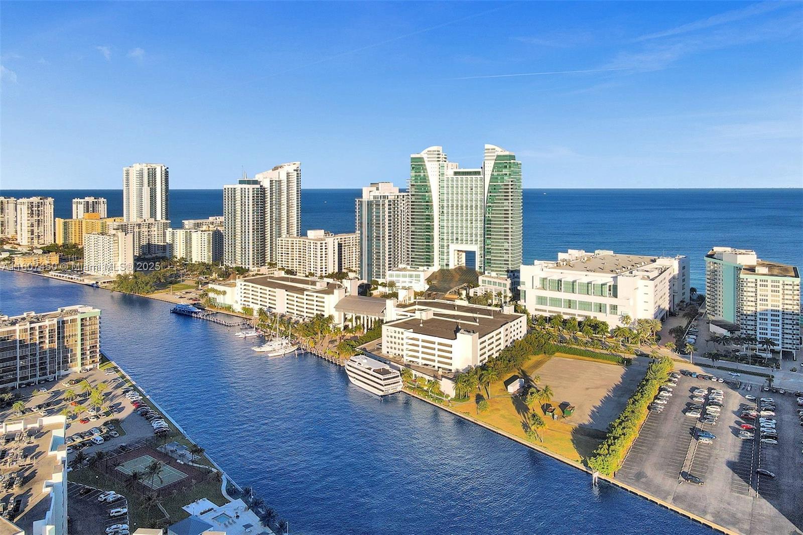 3725 S OCEAN DR #1506, Hollywood FL 33019