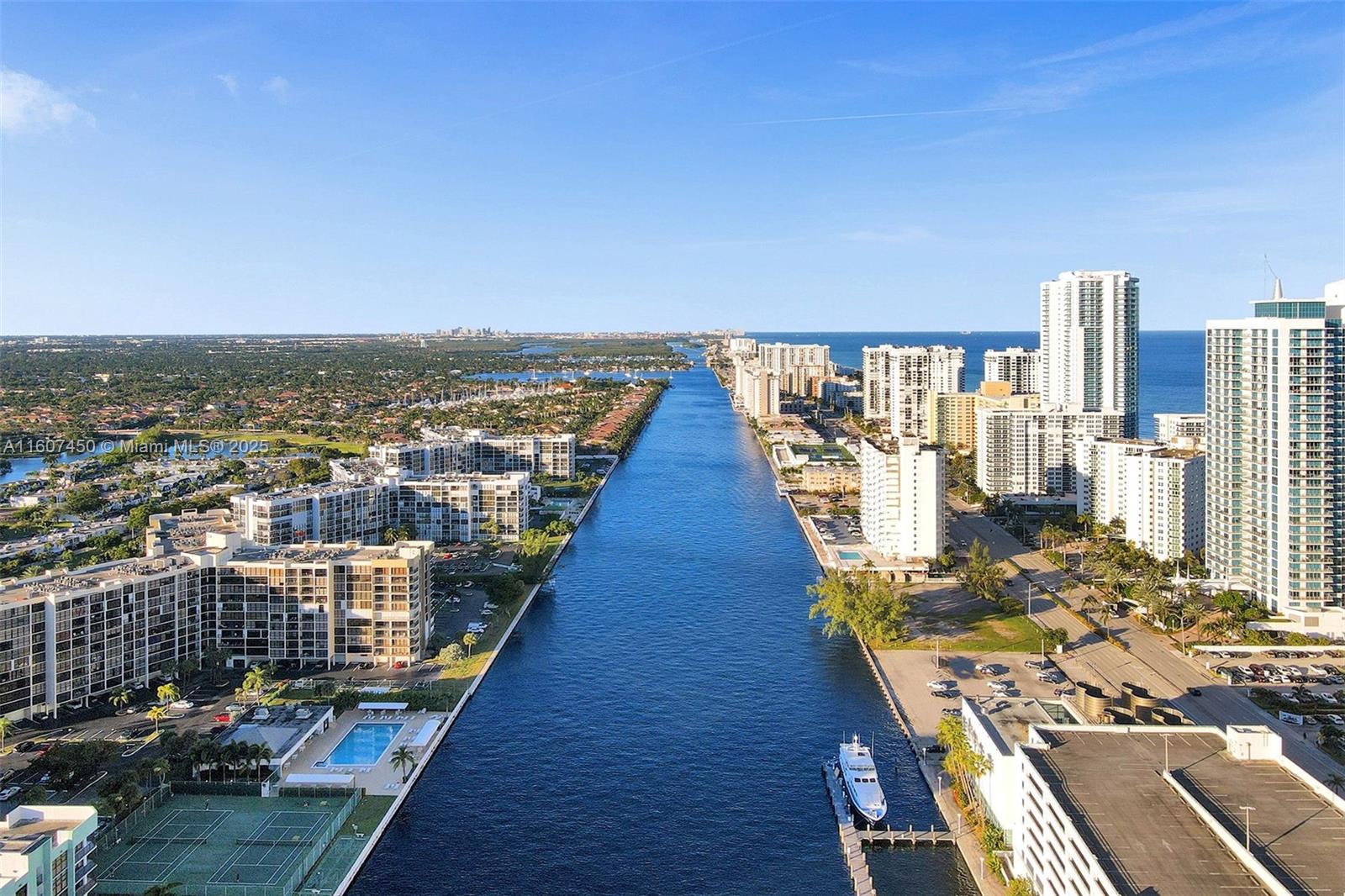 3725 S OCEAN DR #1506, Hollywood FL 33019
