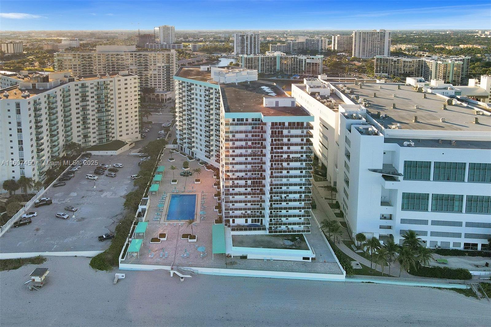 3725 S OCEAN DR #1506, Hollywood FL 33019
