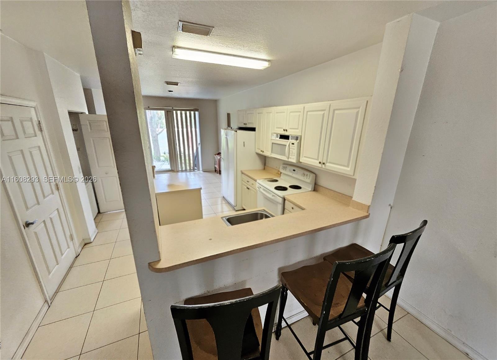 3556 Oleander Ter #3556, Riviera Beach FL 33404