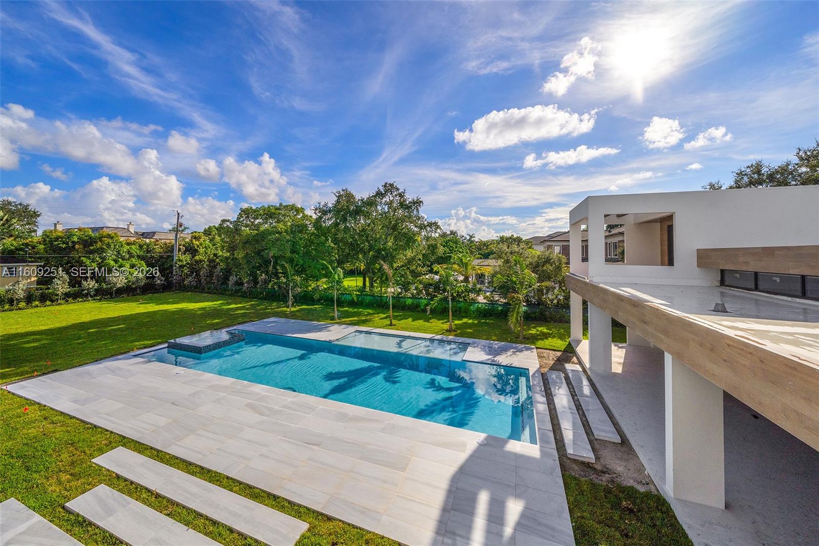 6675 SW 96th St, Pinecrest FL 33156