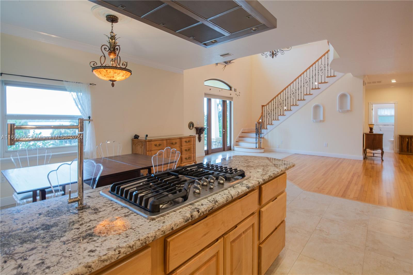 1613 N Indian River Drive, Cocoa FL 32922