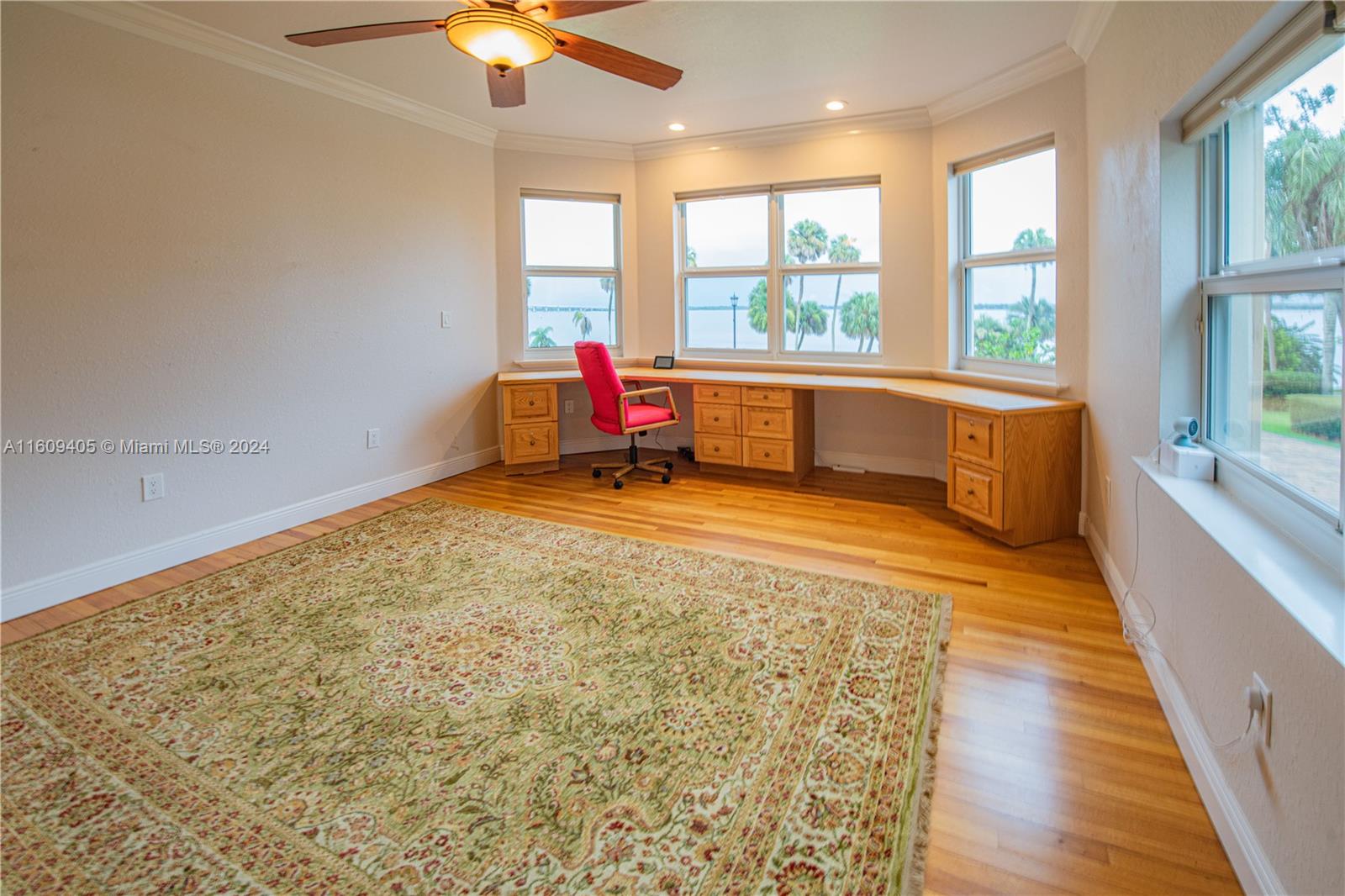1613 N Indian River Drive, Cocoa FL 32922
