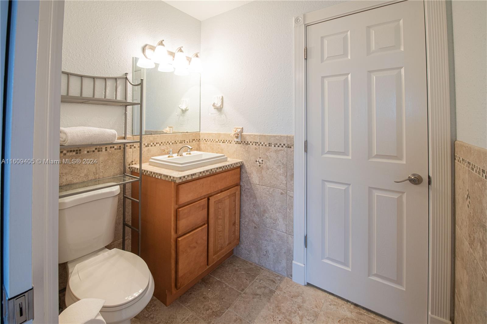 1613 N Indian River Drive, Cocoa FL 32922