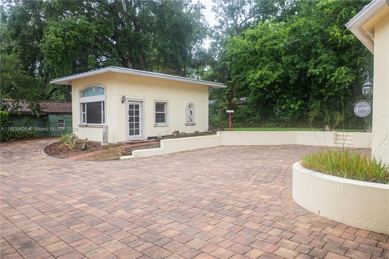 1613 N Indian River Drive, Cocoa FL 32922