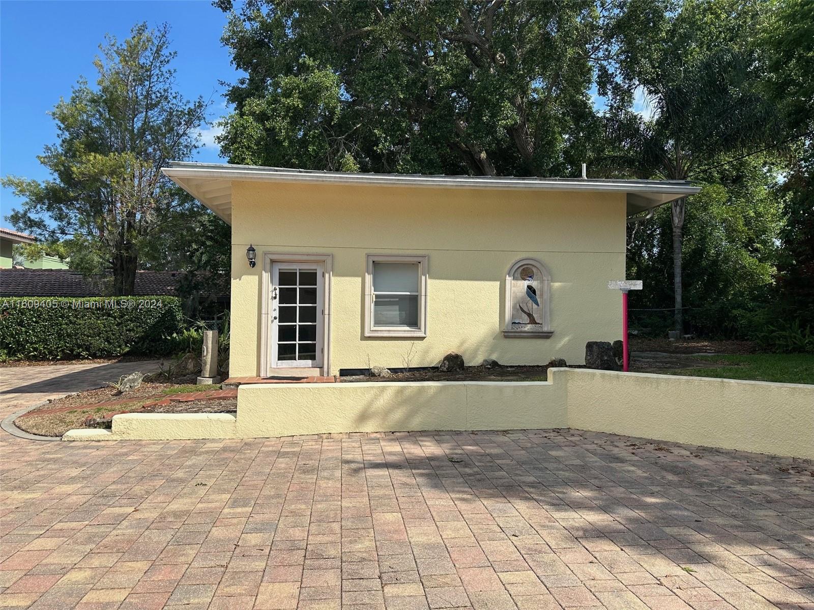1613 N Indian River Drive, Cocoa FL 32922