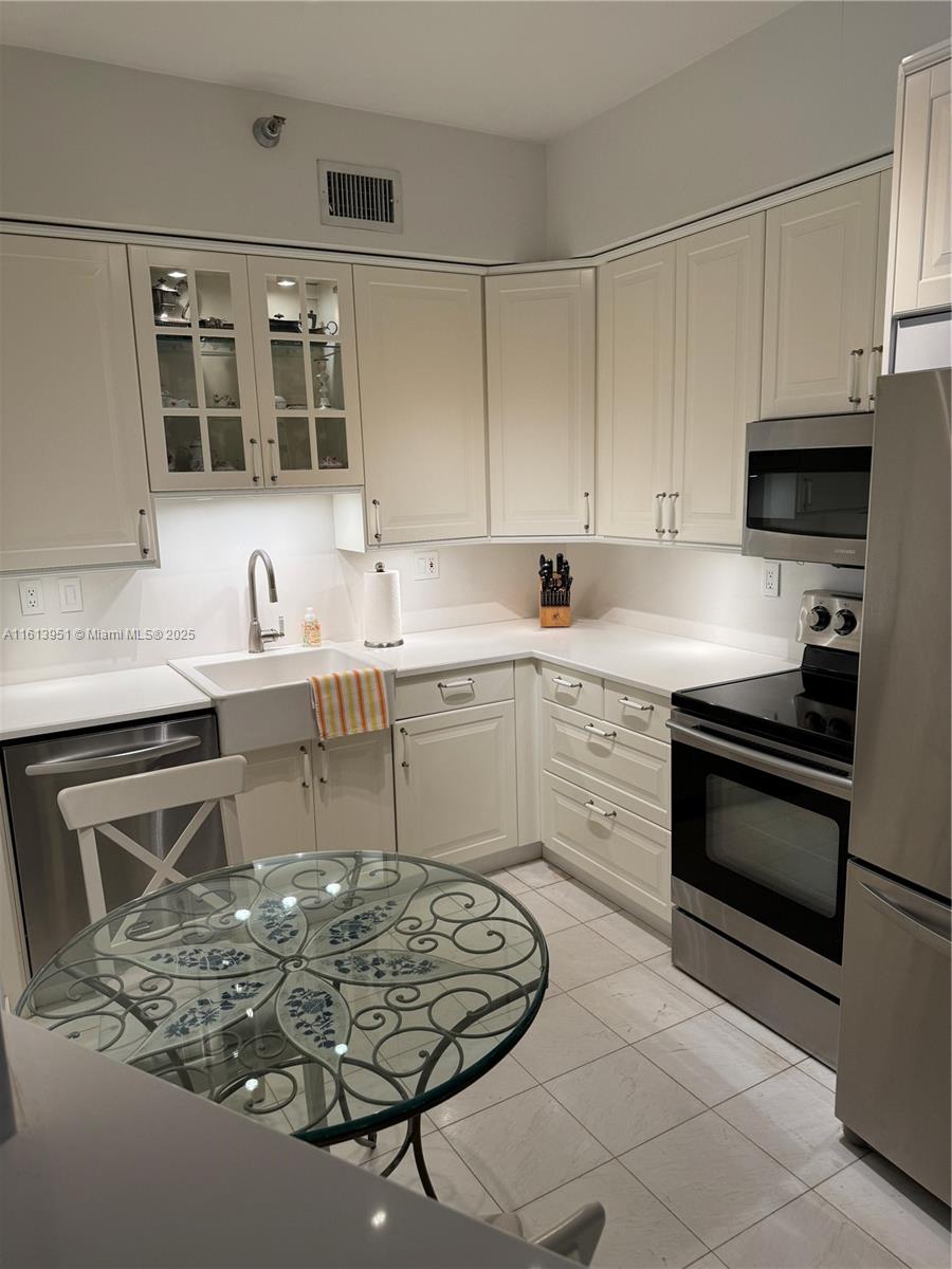 3400 NE 192nd St #PH10, Aventura FL 33180