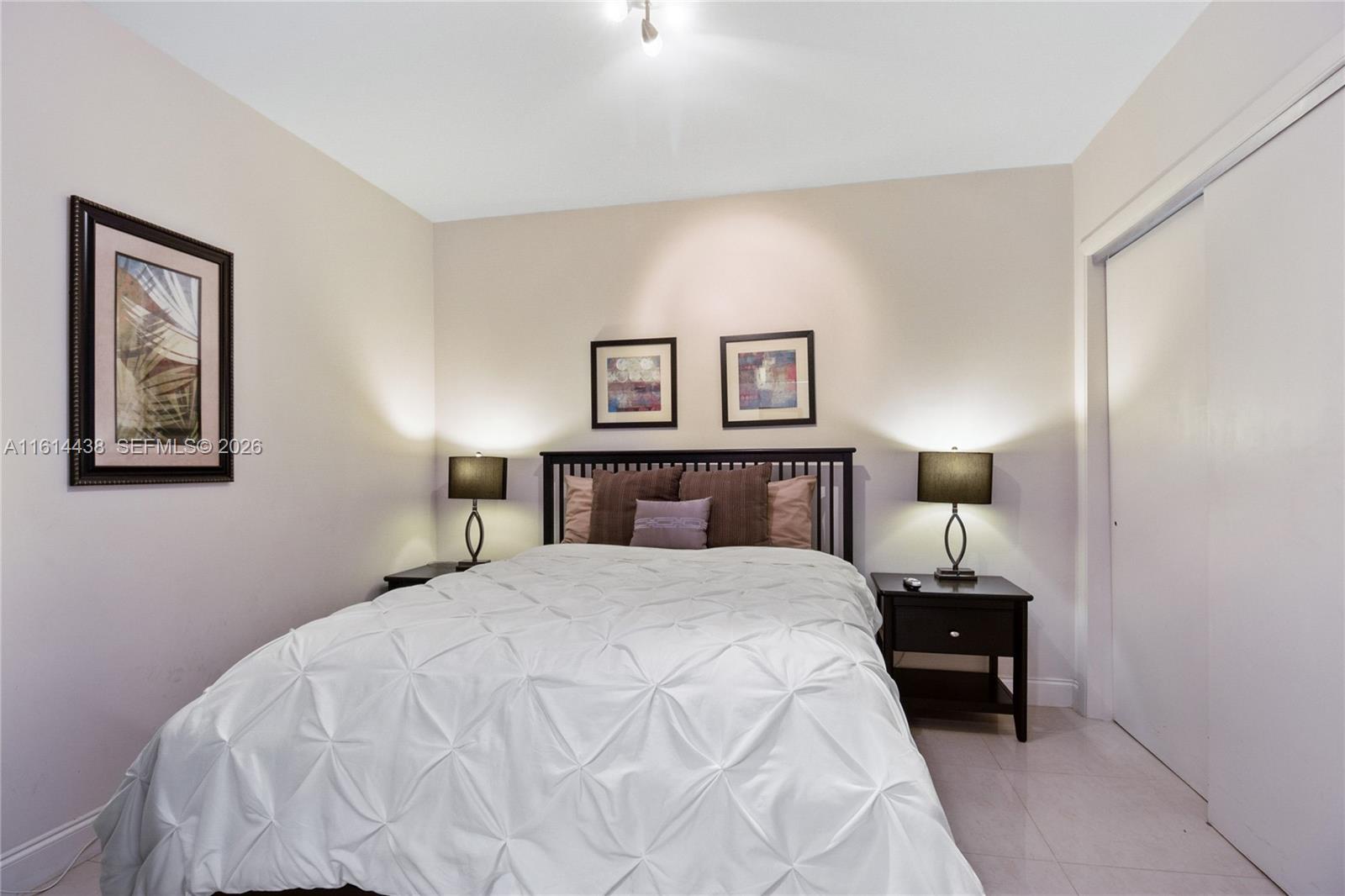 1830 S OCEAN DR #4409, Hallandale Beach FL 33009