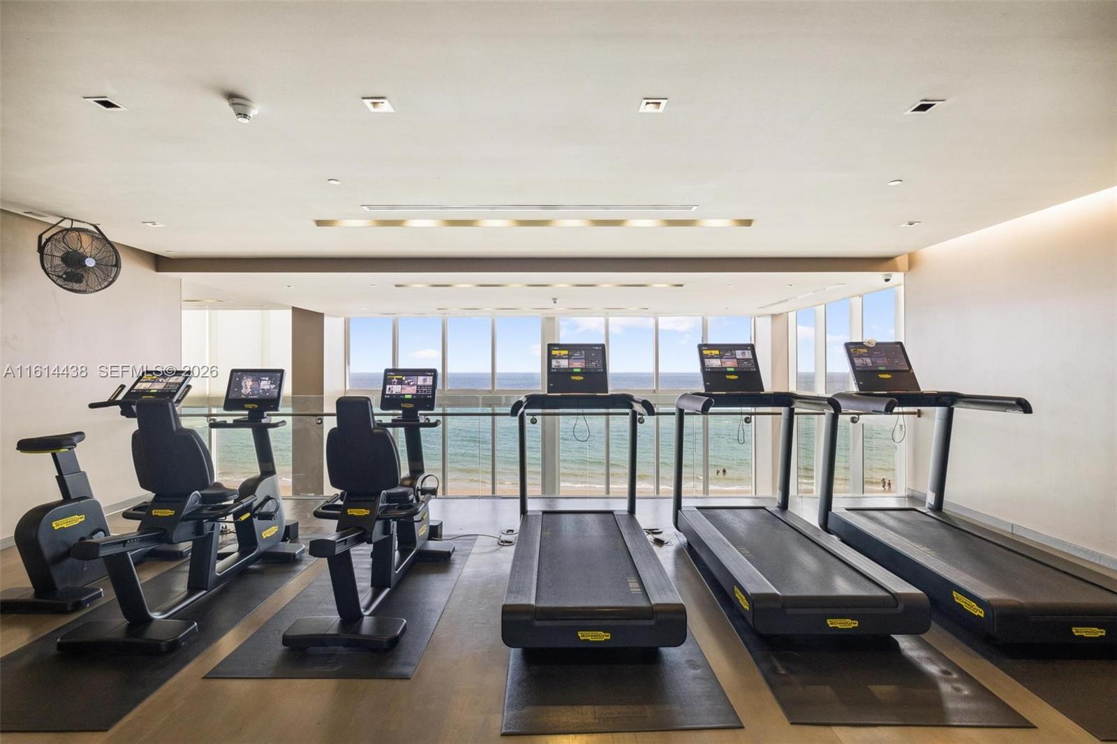 1830 S OCEAN DR #4409, Hallandale Beach FL 33009