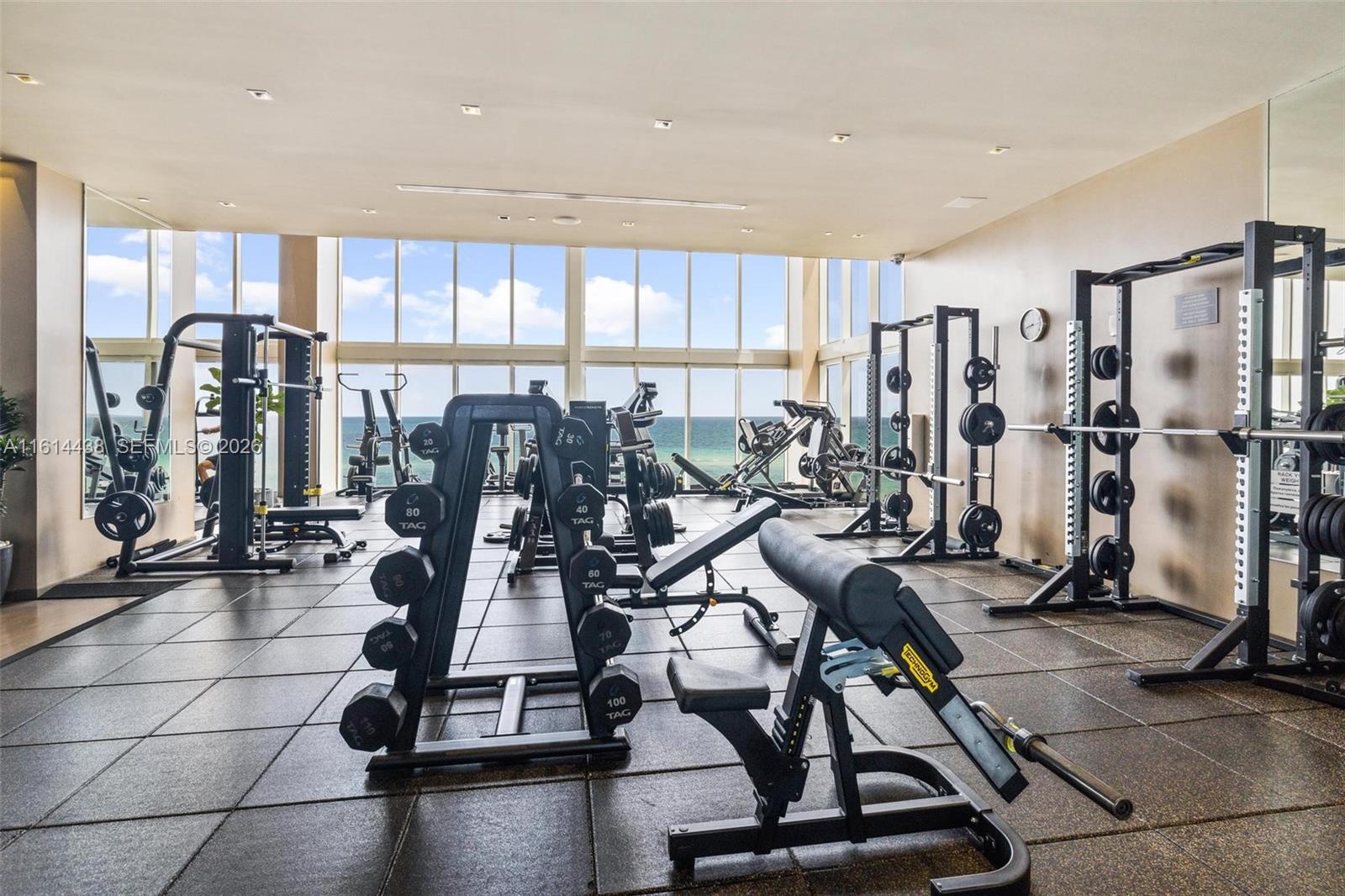 1830 S OCEAN DR #4409, Hallandale Beach FL 33009