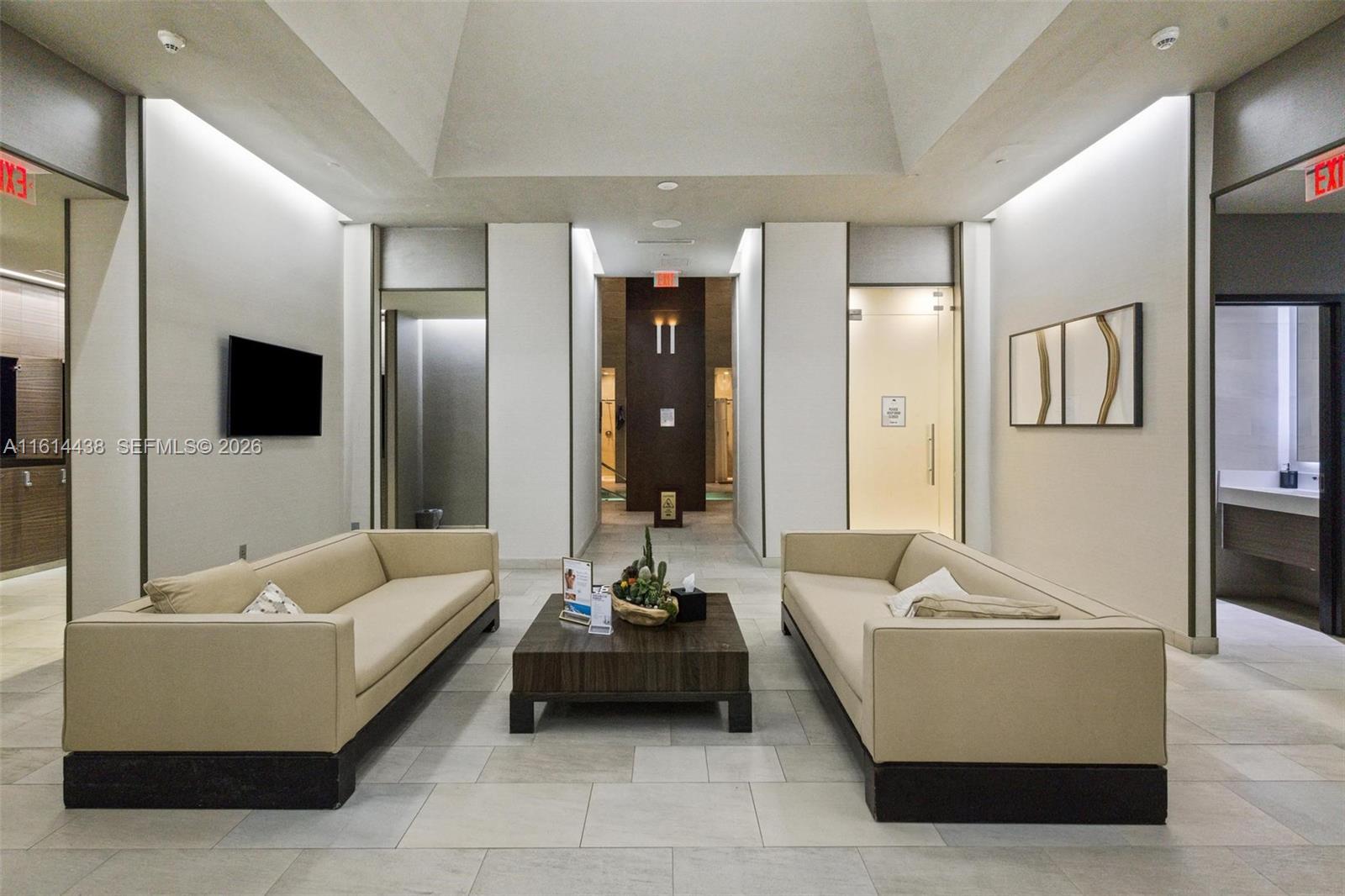 1830 S OCEAN DR #4409, Hallandale Beach FL 33009