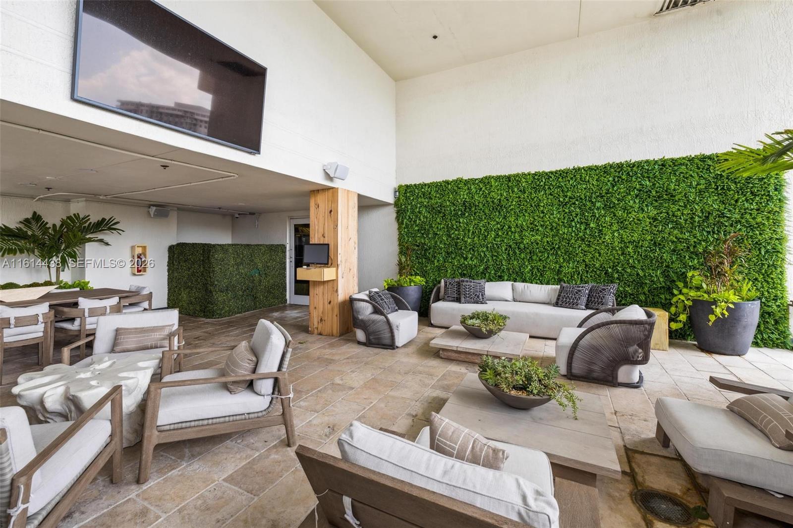 1830 S OCEAN DR #4409, Hallandale Beach FL 33009