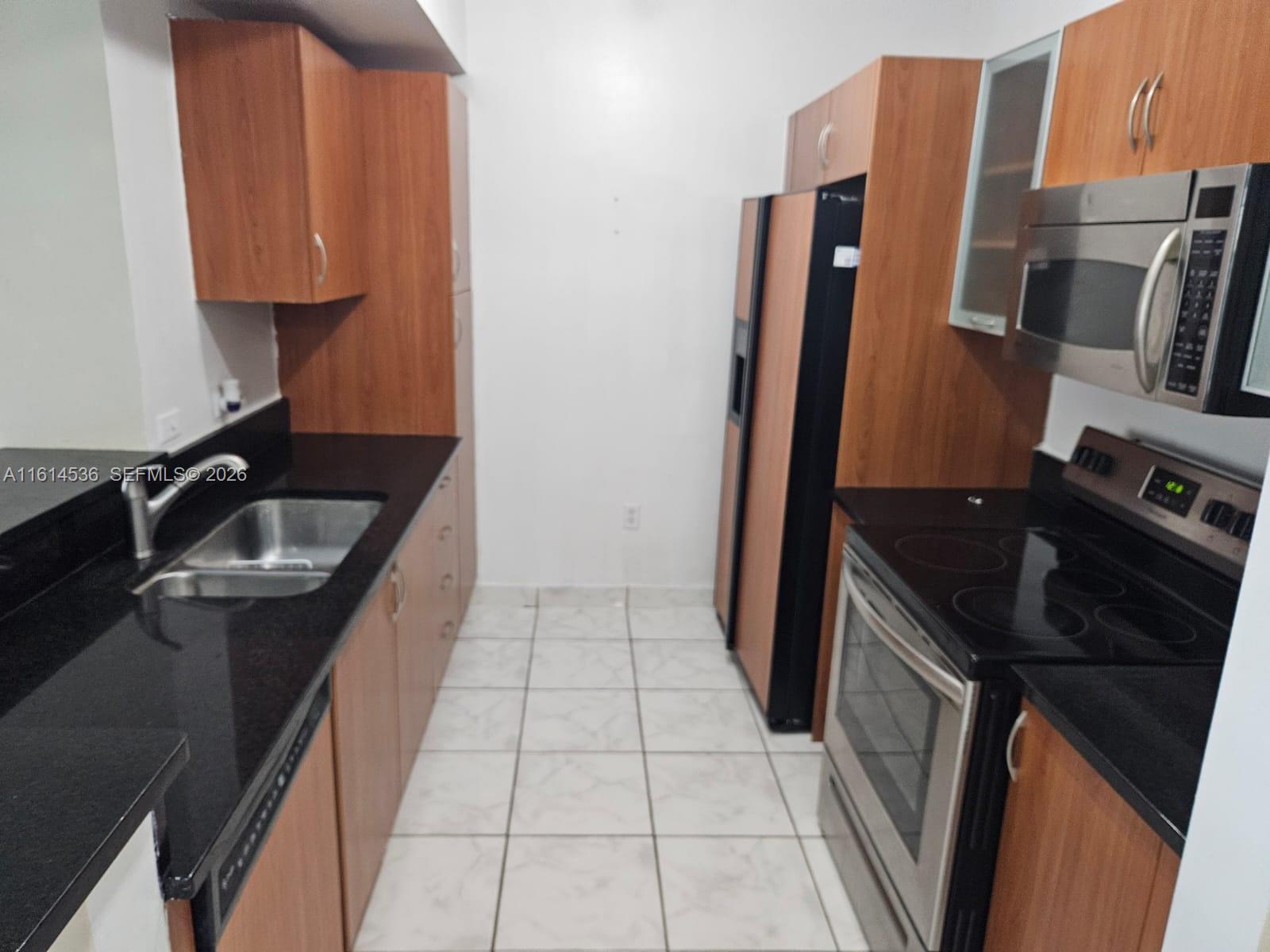 2775 NE NE 187th ST #323, Aventura FL 33180