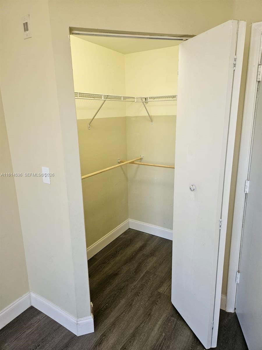 2775 NE NE 187th ST #323, Aventura FL 33180