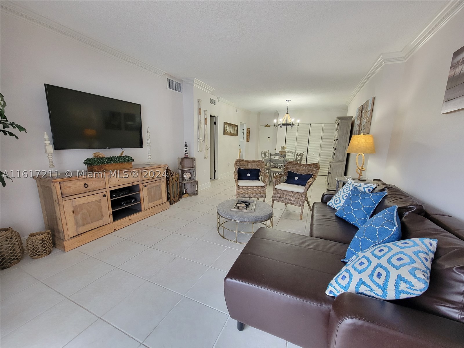 1980 S Ocean Dr #2C, Hallandale Beach FL 33009
