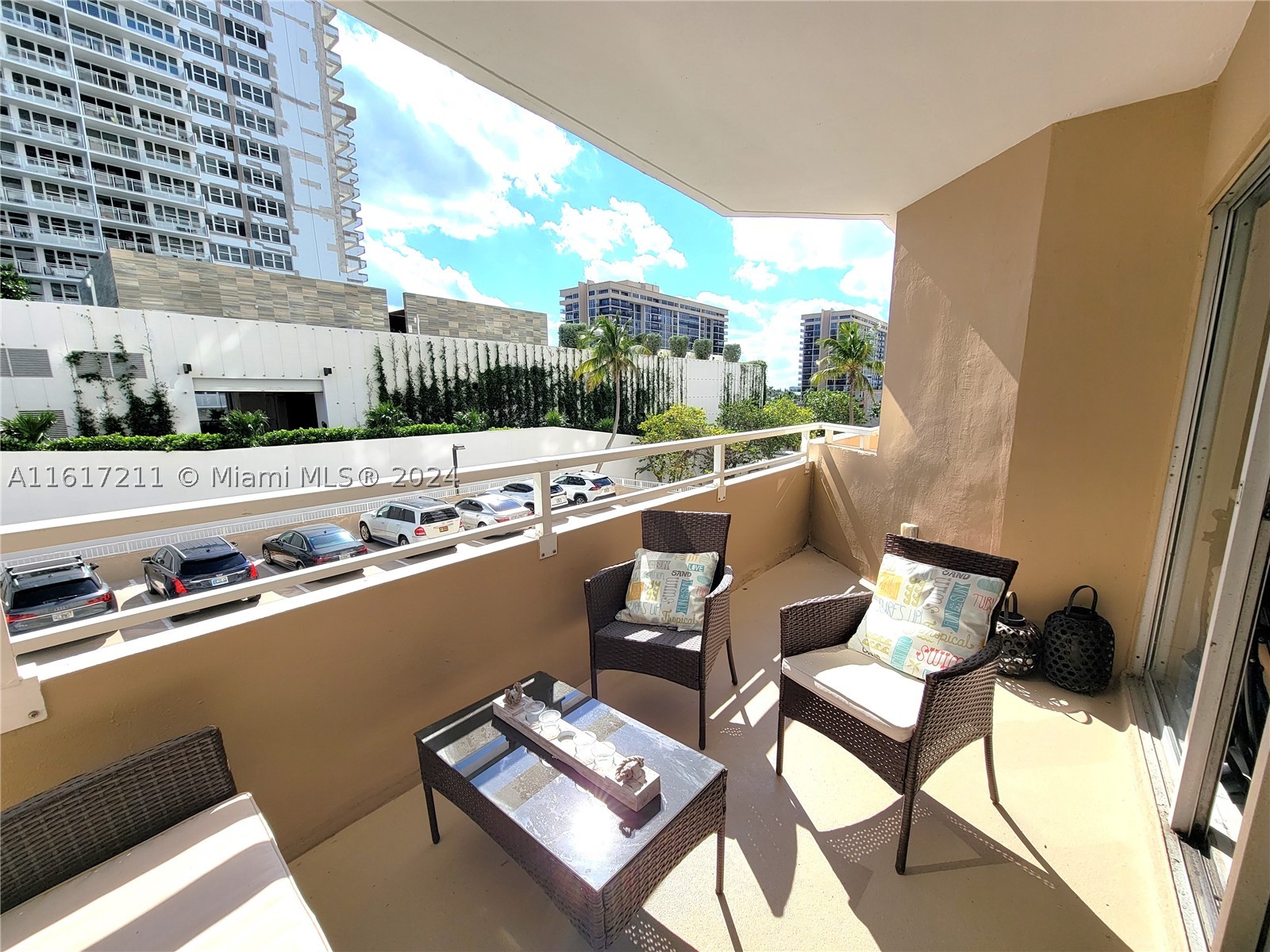 1980 S Ocean Dr #2C, Hallandale Beach FL 33009