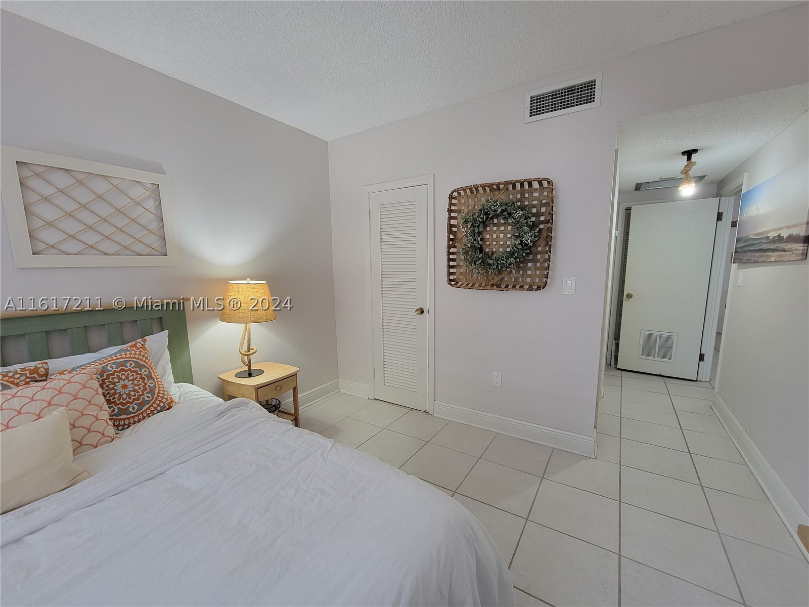 1980 S Ocean Dr #2C, Hallandale Beach FL 33009