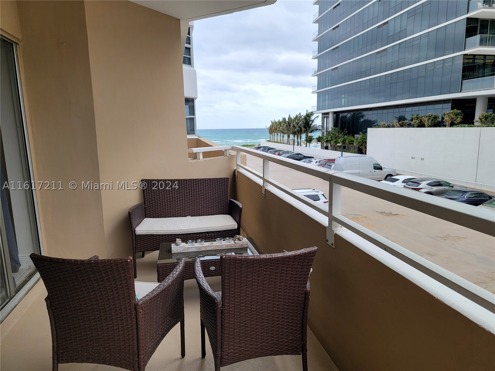 1980 S Ocean Dr #2C, Hallandale Beach FL 33009
