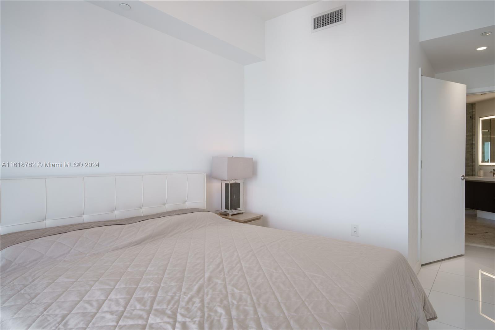 851 NE 1st Ave #4406, Miami FL 33132