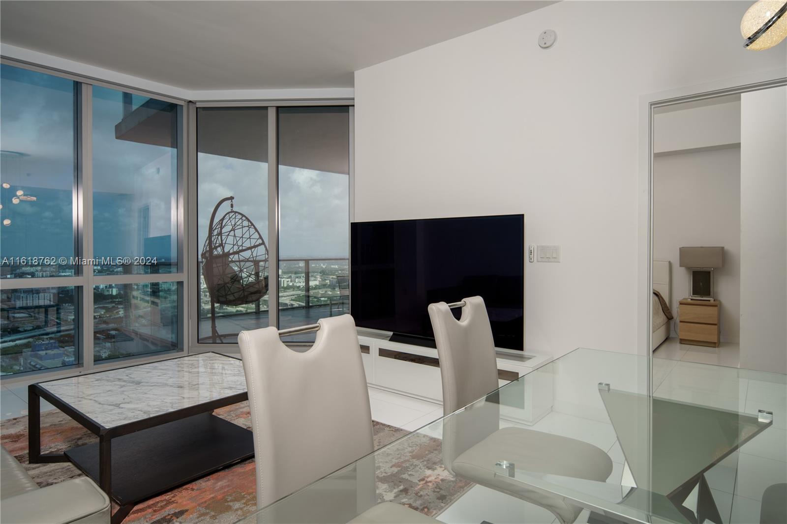851 NE 1st Ave #4406, Miami FL 33132