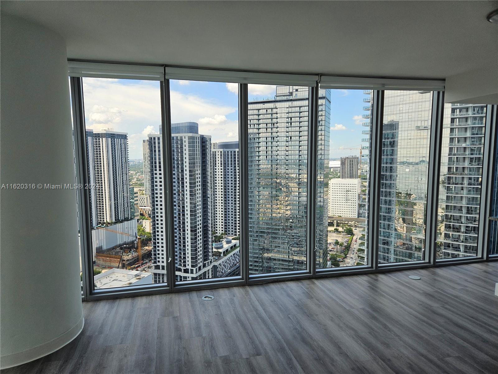 888 Biscayne Blvd #2701, Miami FL 33132