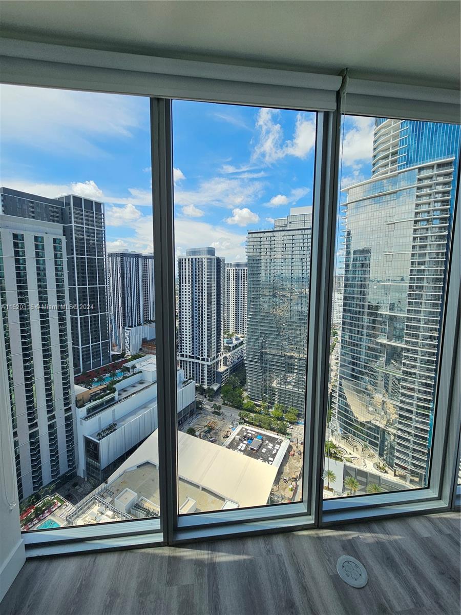 888 Biscayne Blvd #2701, Miami FL 33132