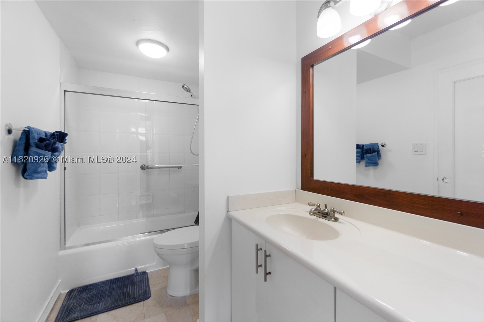 100 Lincoln Rd #820, Miami Beach FL 33139