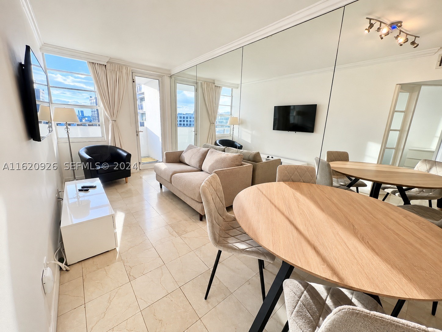 100 Lincoln Rd #820, Miami Beach FL 33139