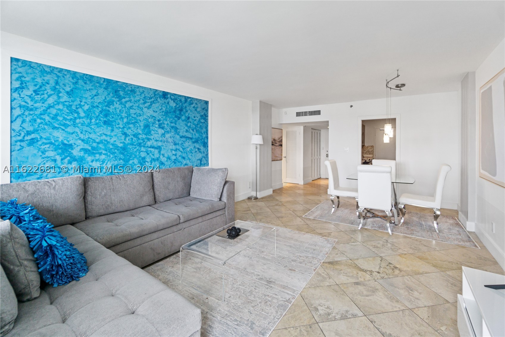 100 Lincoln Rd #1422, Miami Beach FL 33139