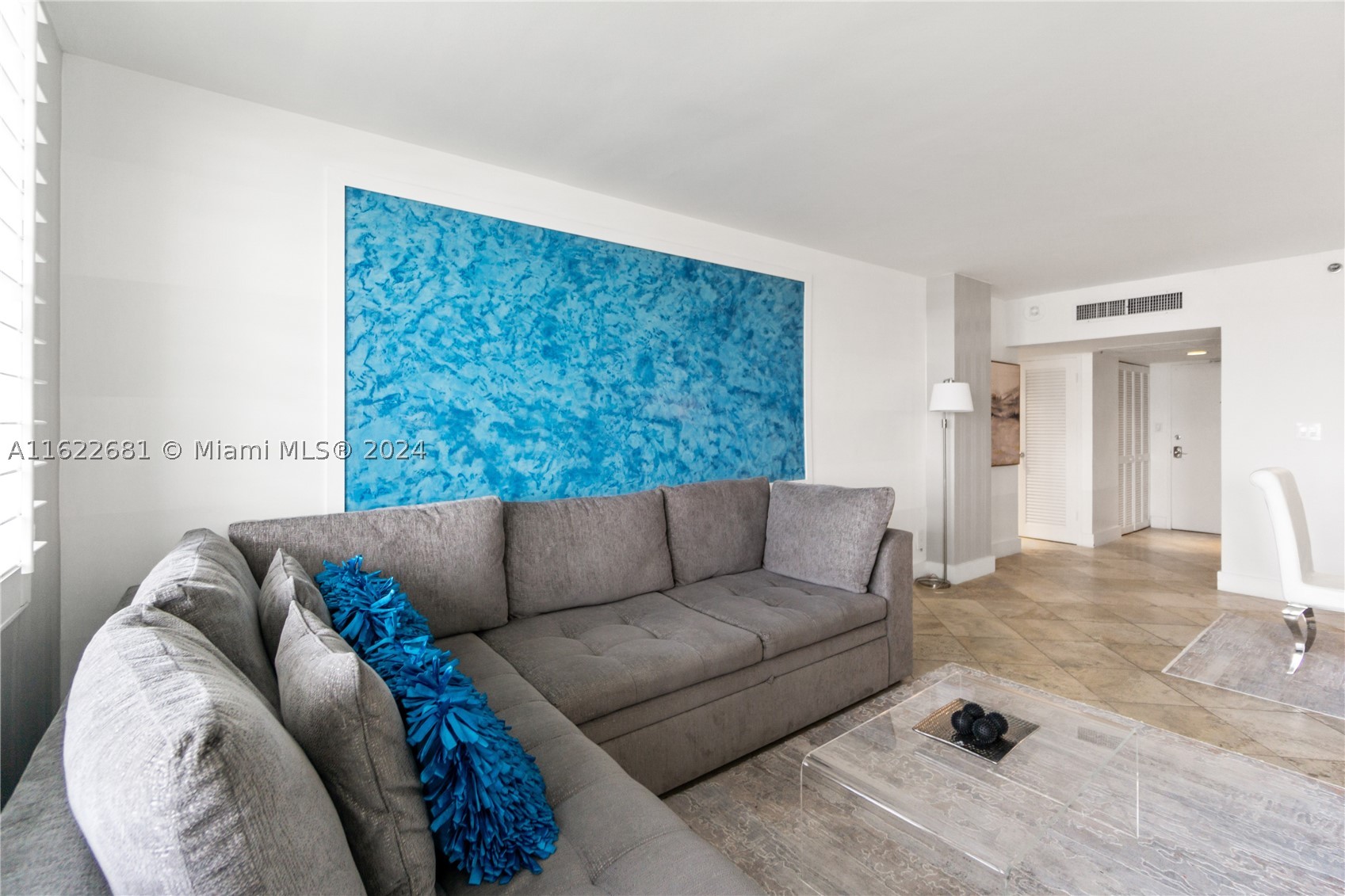 100 Lincoln Rd #1422, Miami Beach FL 33139