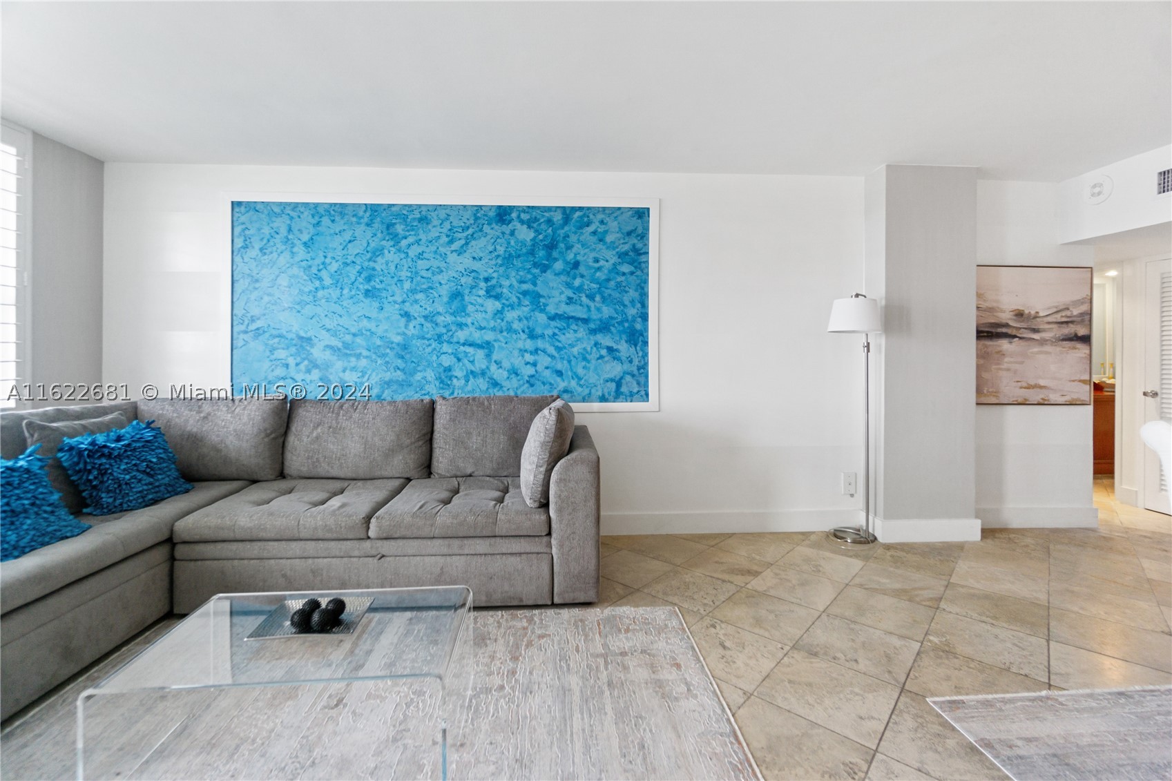 100 Lincoln Rd #1422, Miami Beach FL 33139