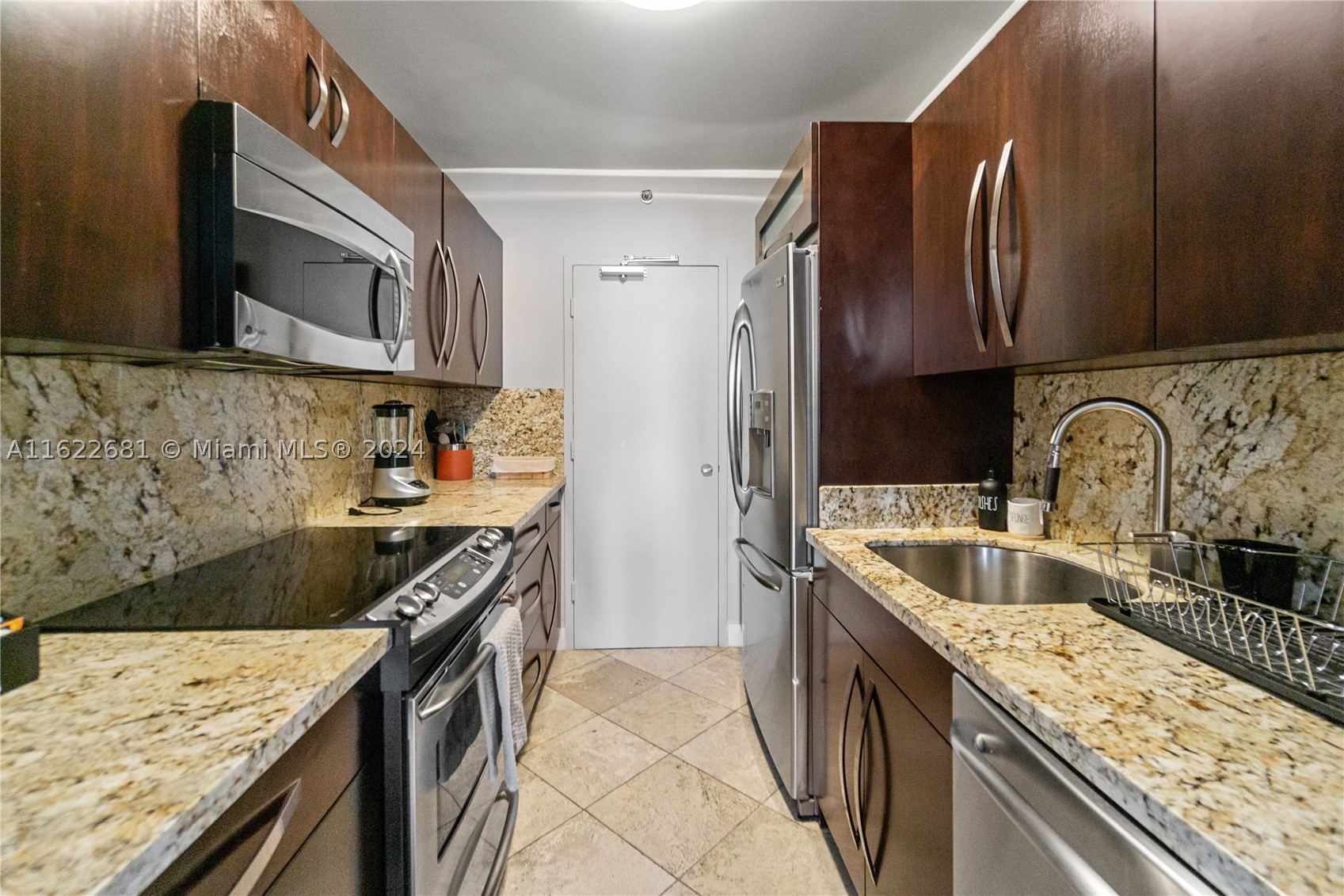 100 Lincoln Rd #1422, Miami Beach FL 33139