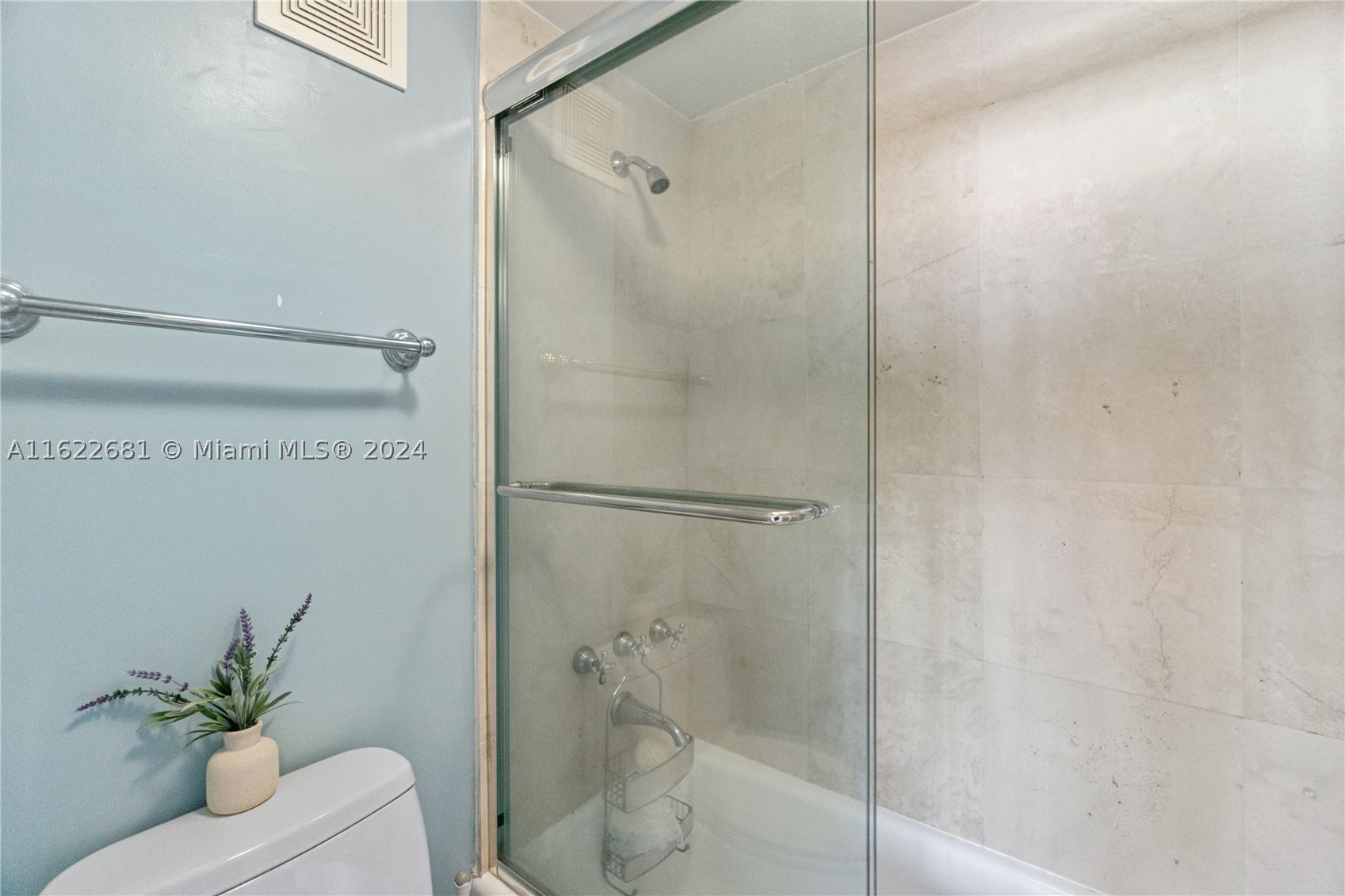 100 Lincoln Rd #1422, Miami Beach FL 33139