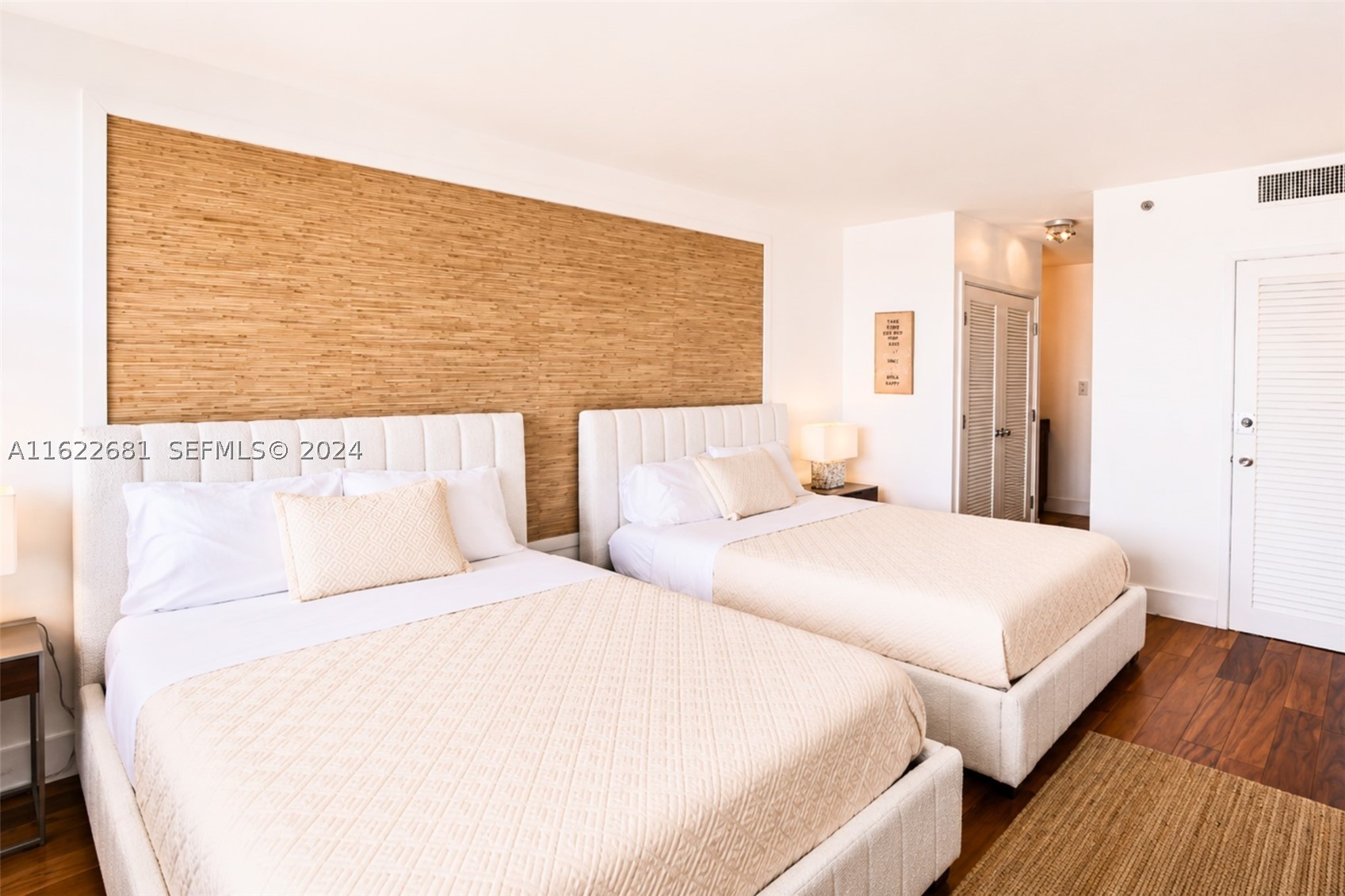 100 Lincoln Rd #1422, Miami Beach FL 33139
