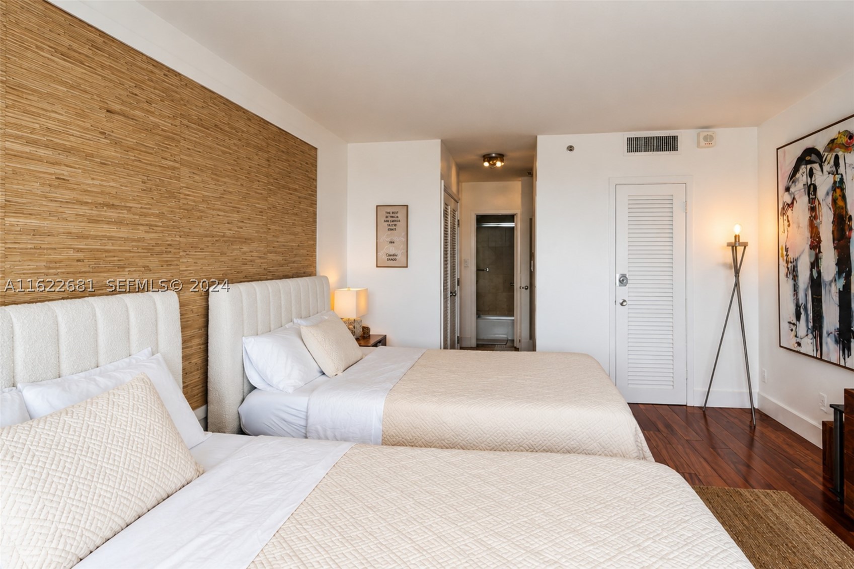 100 Lincoln Rd #1422, Miami Beach FL 33139