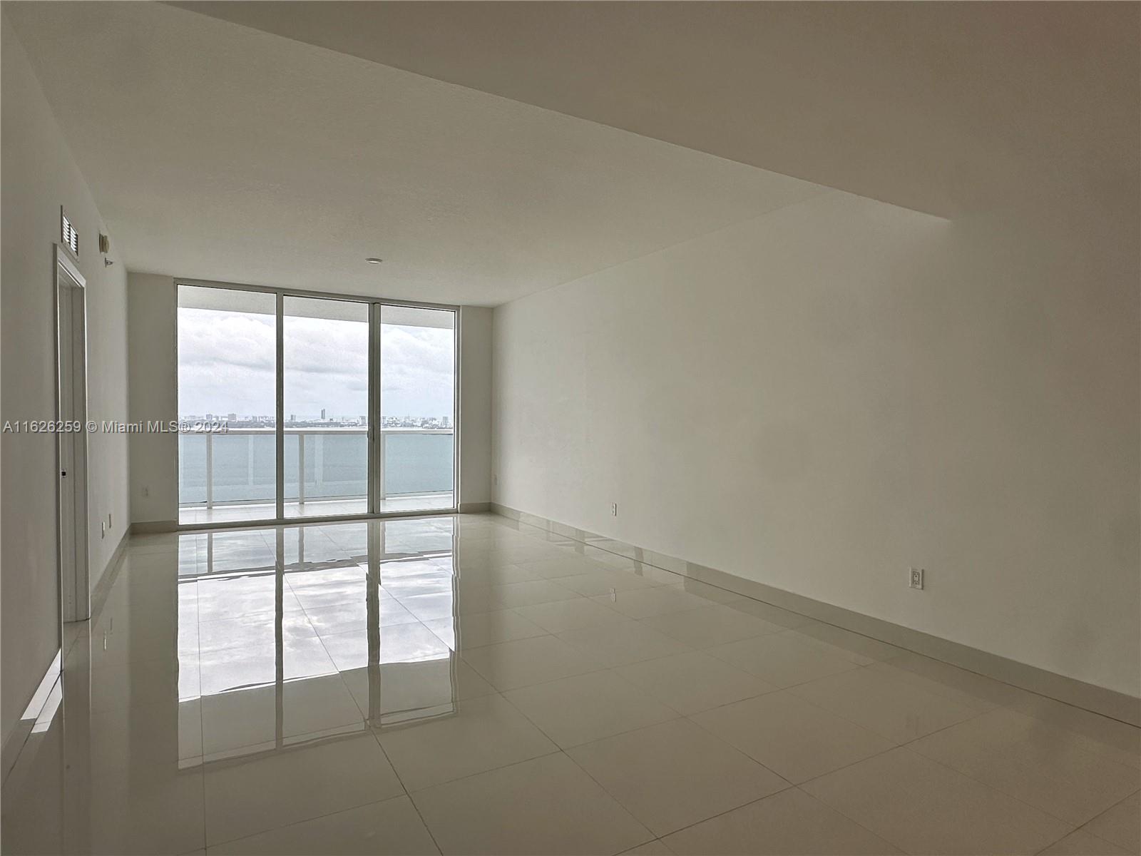600 NE 27th St #2302, Miami FL 33137