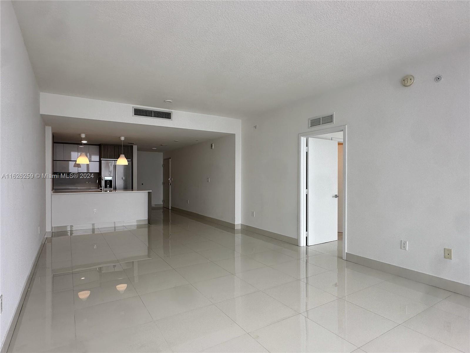 600 NE 27th St #2302, Miami FL 33137