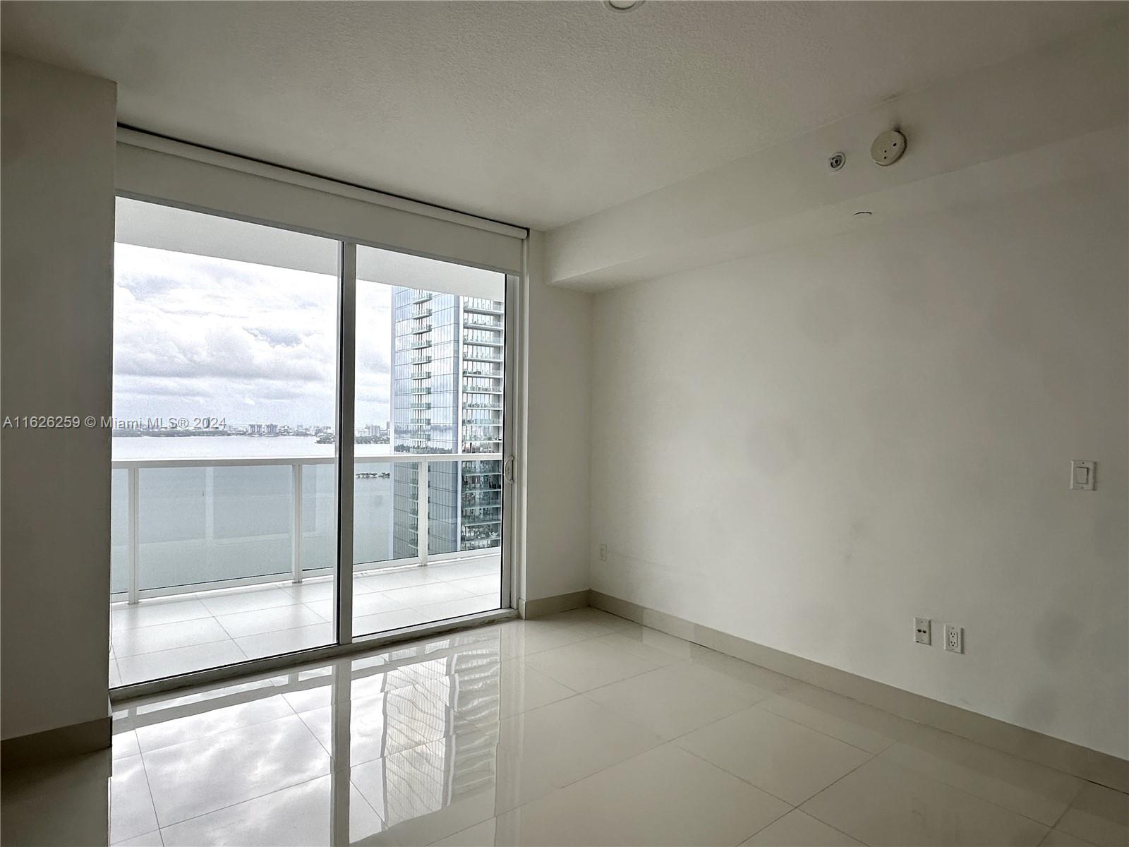 600 NE 27th St #2302, Miami FL 33137