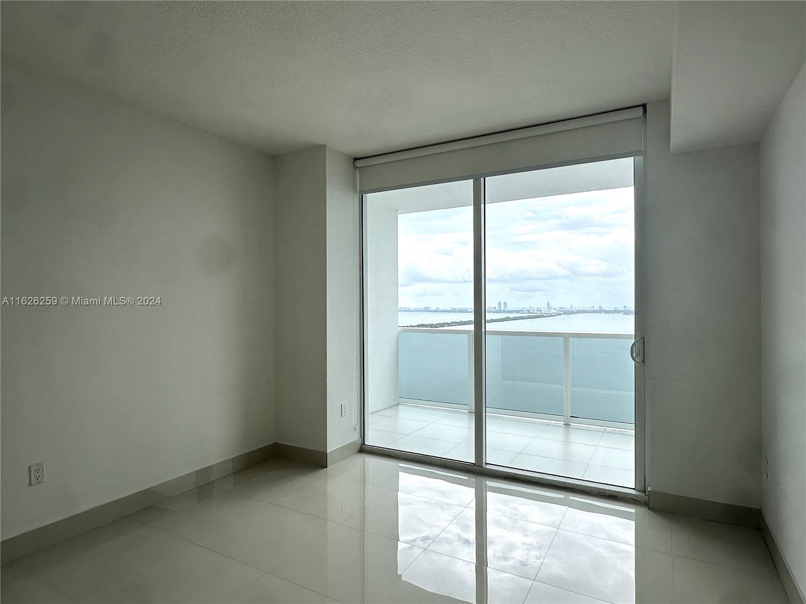 600 NE 27th St #2302, Miami FL 33137
