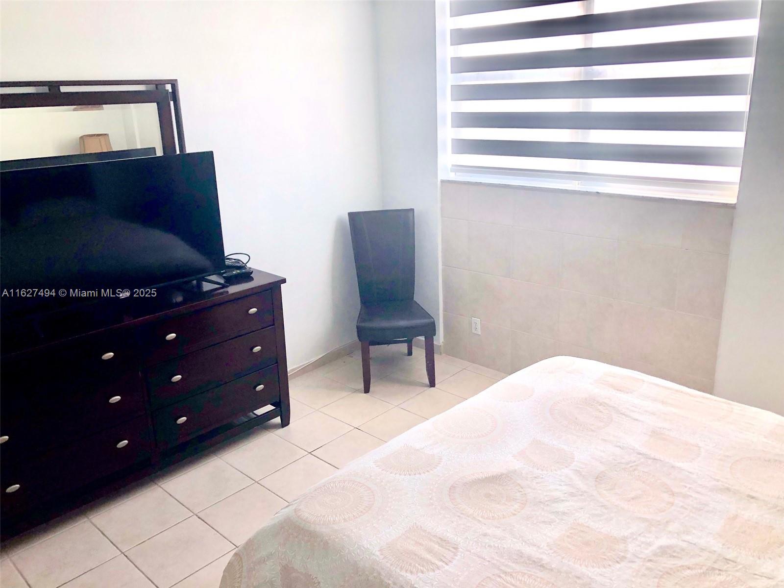 3801 OCEAN DR #10H, Hollywood FL 33019