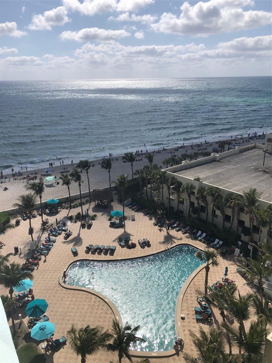 3801 OCEAN DR #10H, Hollywood FL 33019