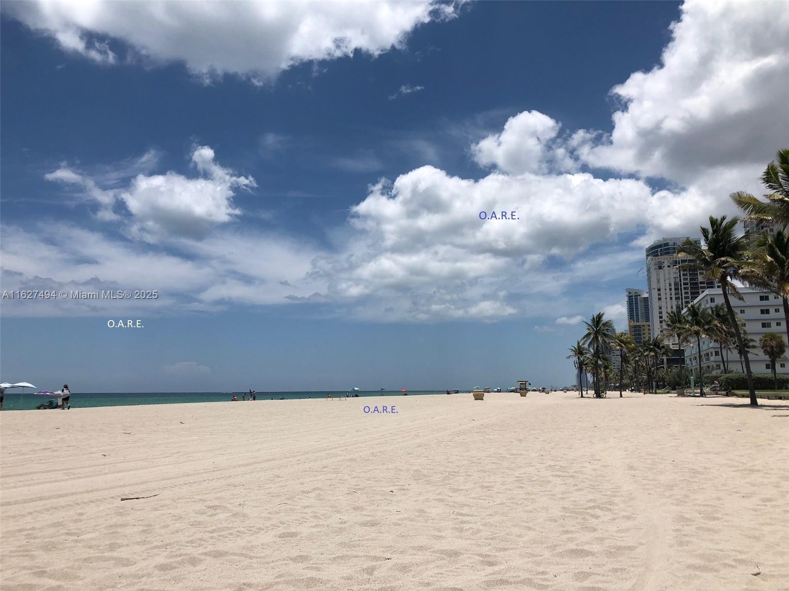 3801 OCEAN DR #10H, Hollywood FL 33019