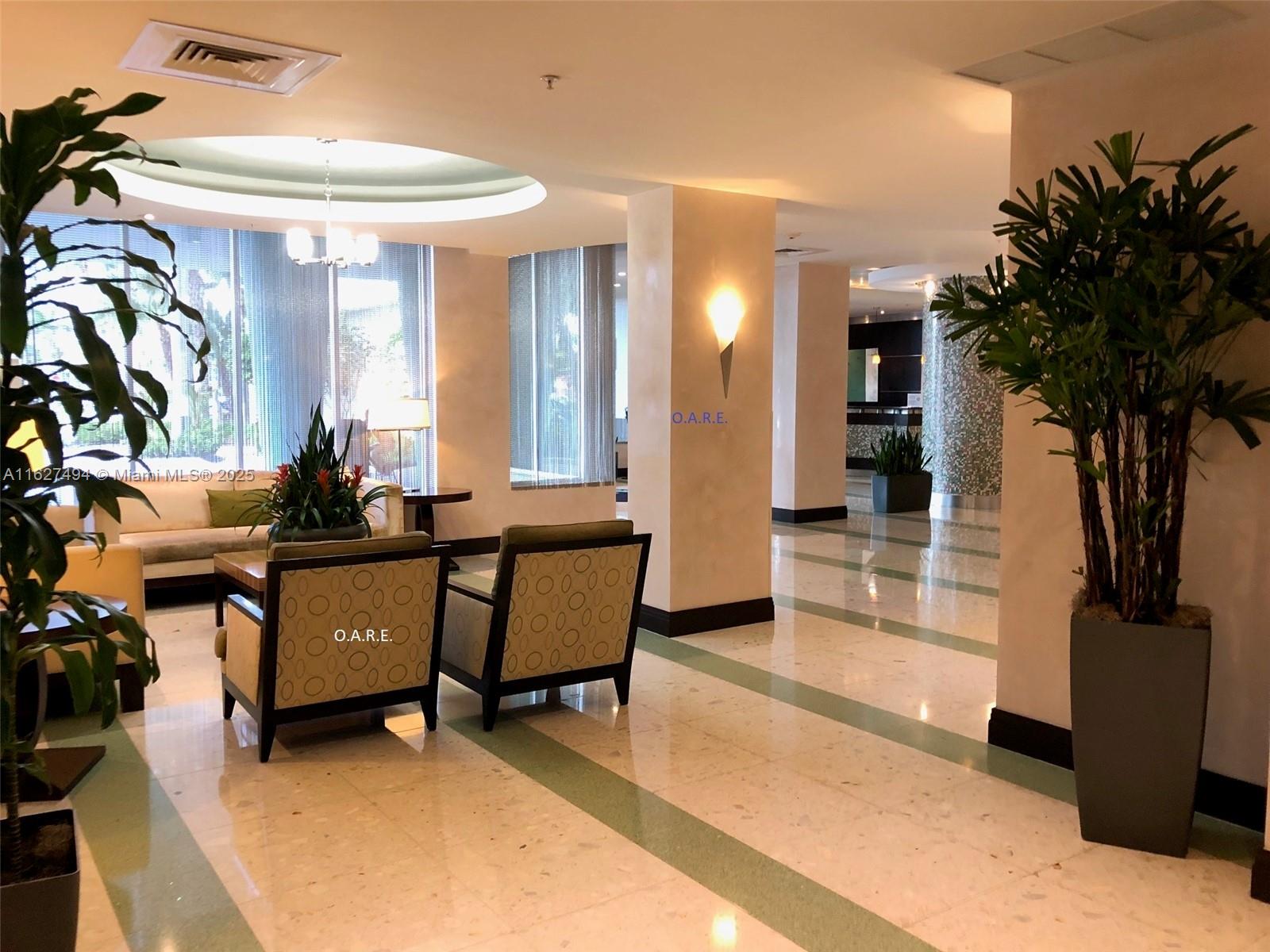 3801 OCEAN DR #10H, Hollywood FL 33019