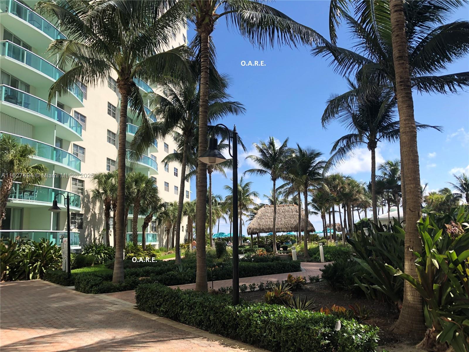 3801 OCEAN DR #10H, Hollywood FL 33019