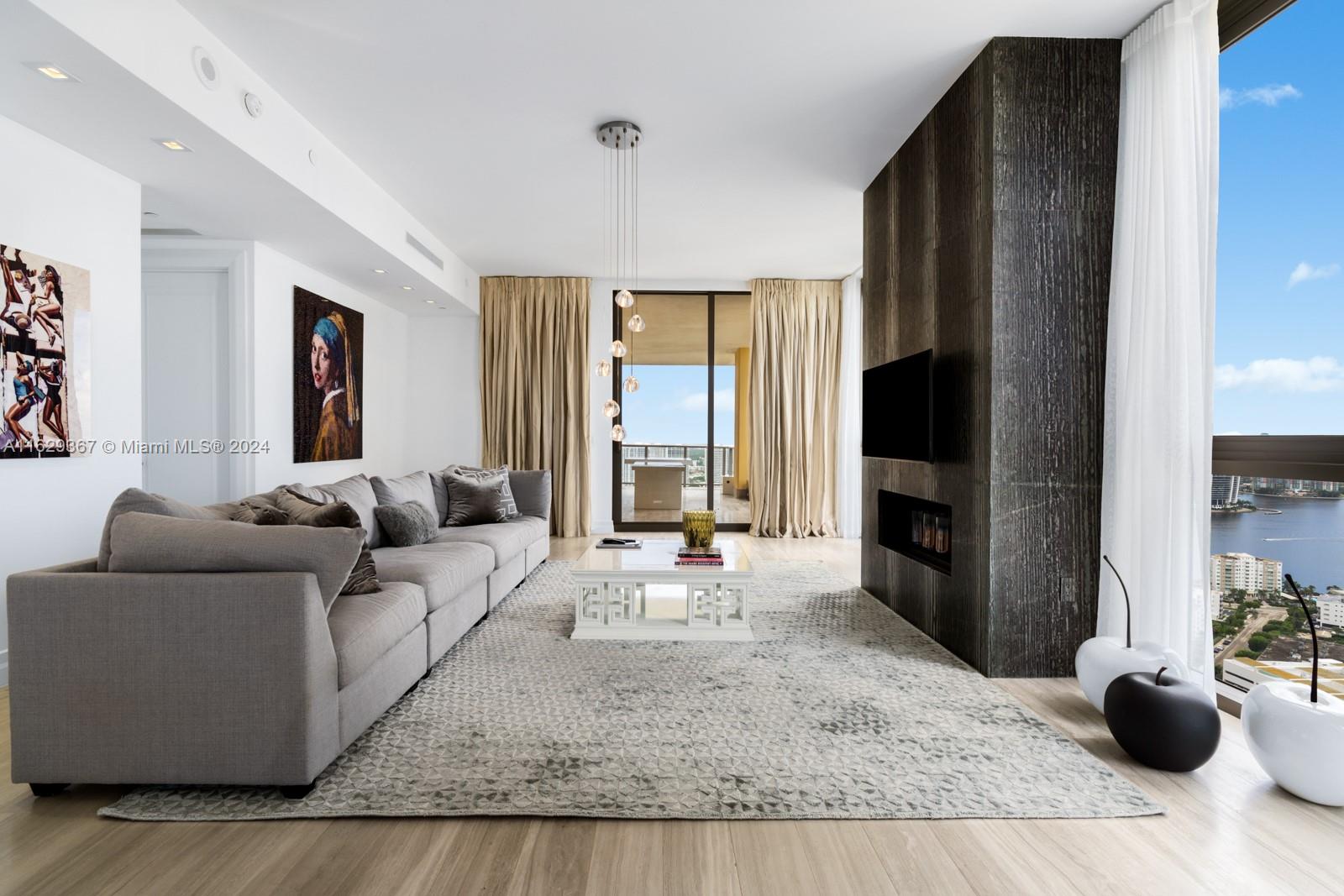17749 Collins Ave #3101, Sunny Isles Beach FL 33160
